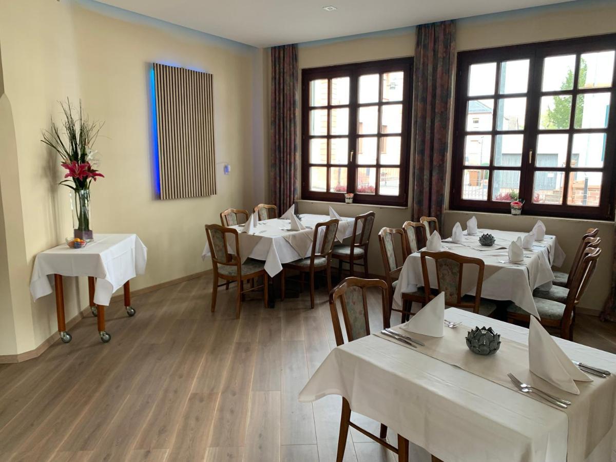 Hotel Deutsches Haus Lampertheim Εξωτερικό φωτογραφία